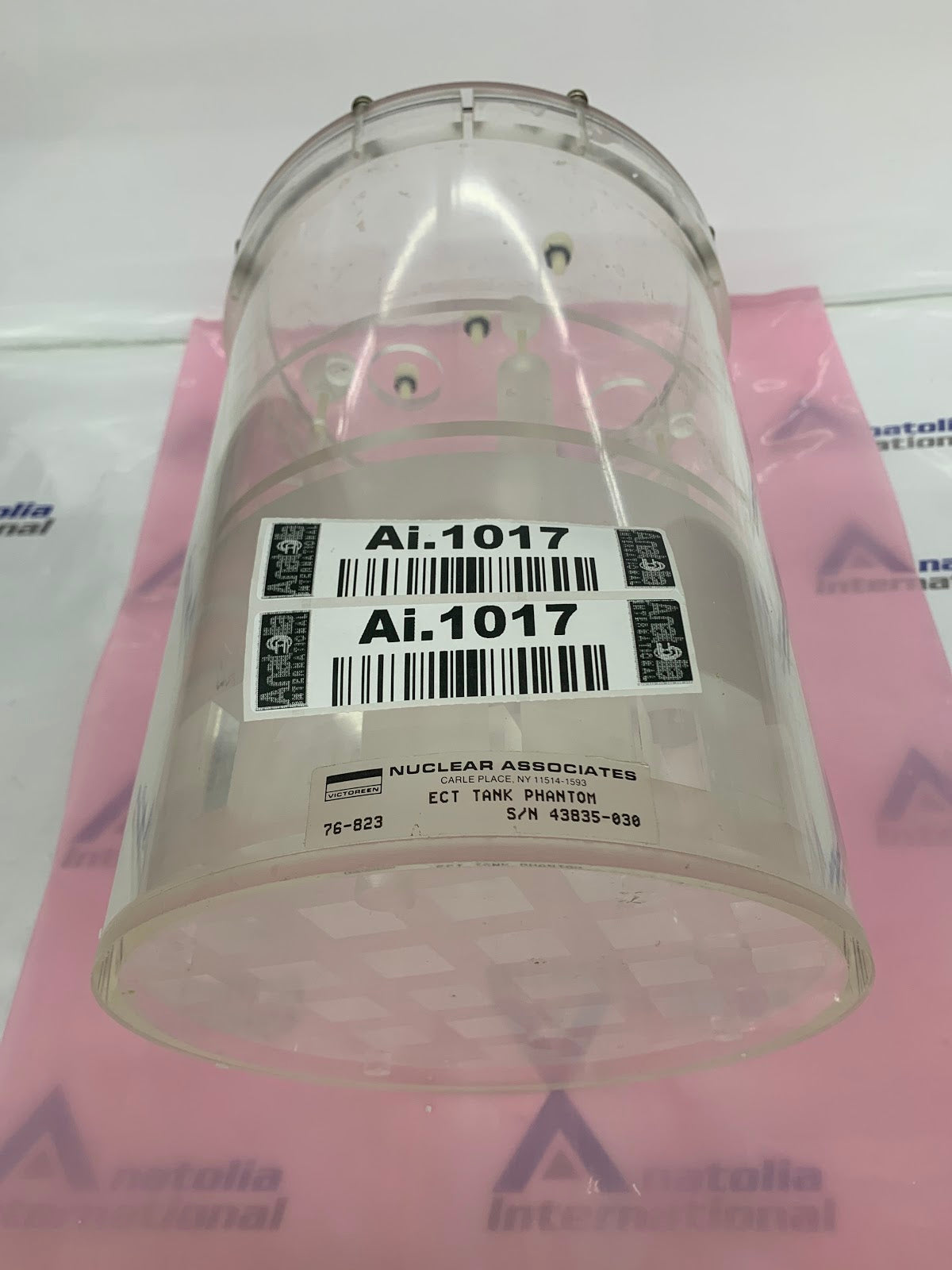 PET/SPECT Phantom Source Tank, Phantom Inserts and Cardiac Insert For Fluke Biomedical P/N: 76-823, 76-825. Pulled from functioning Equipment, contact for more info.