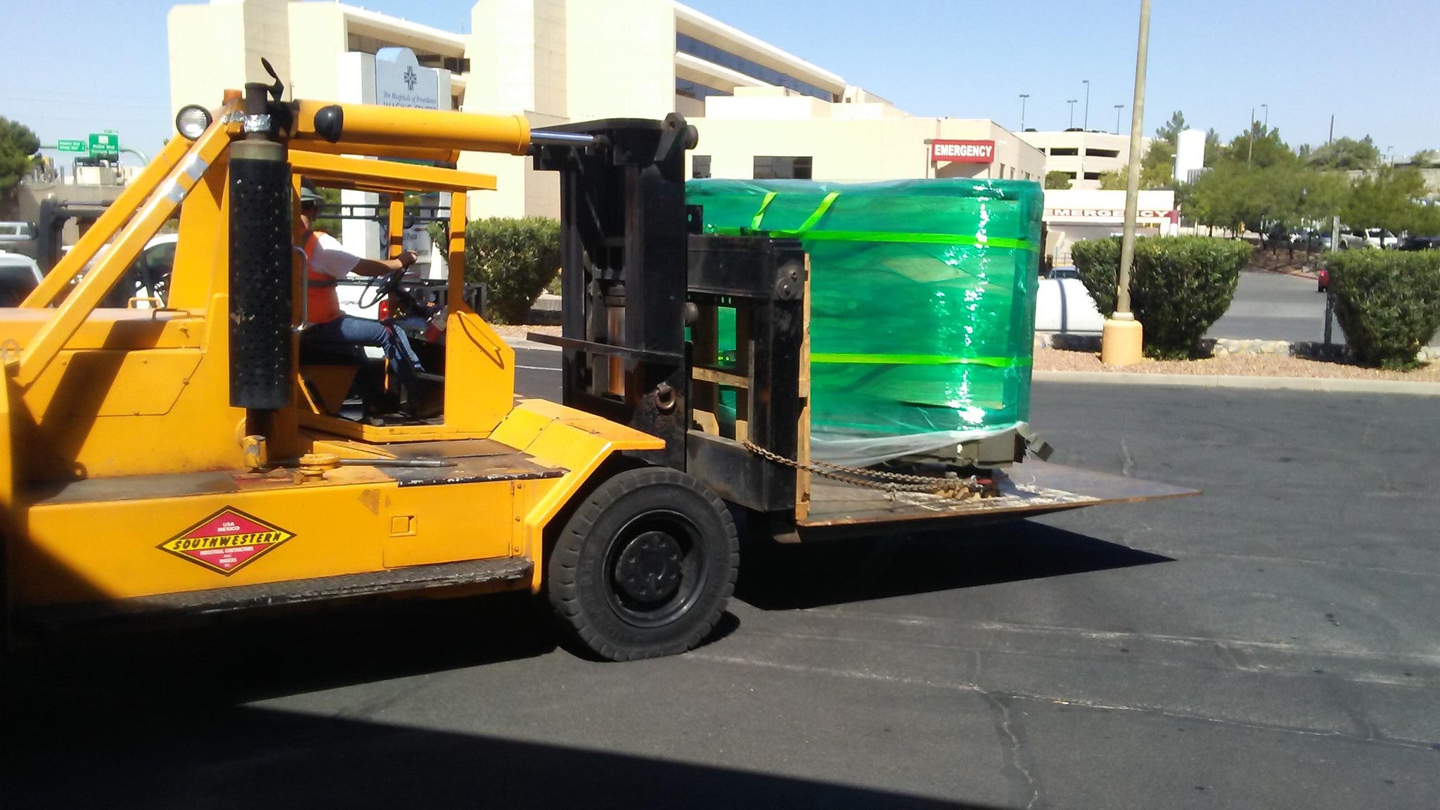 Hitachi Airis II Open MRI for Karachi Pakistan