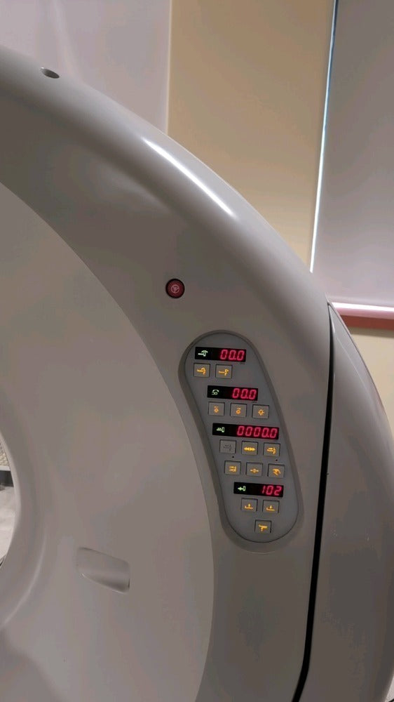 Toshiba Aquilion 16 Slice CT Scanner