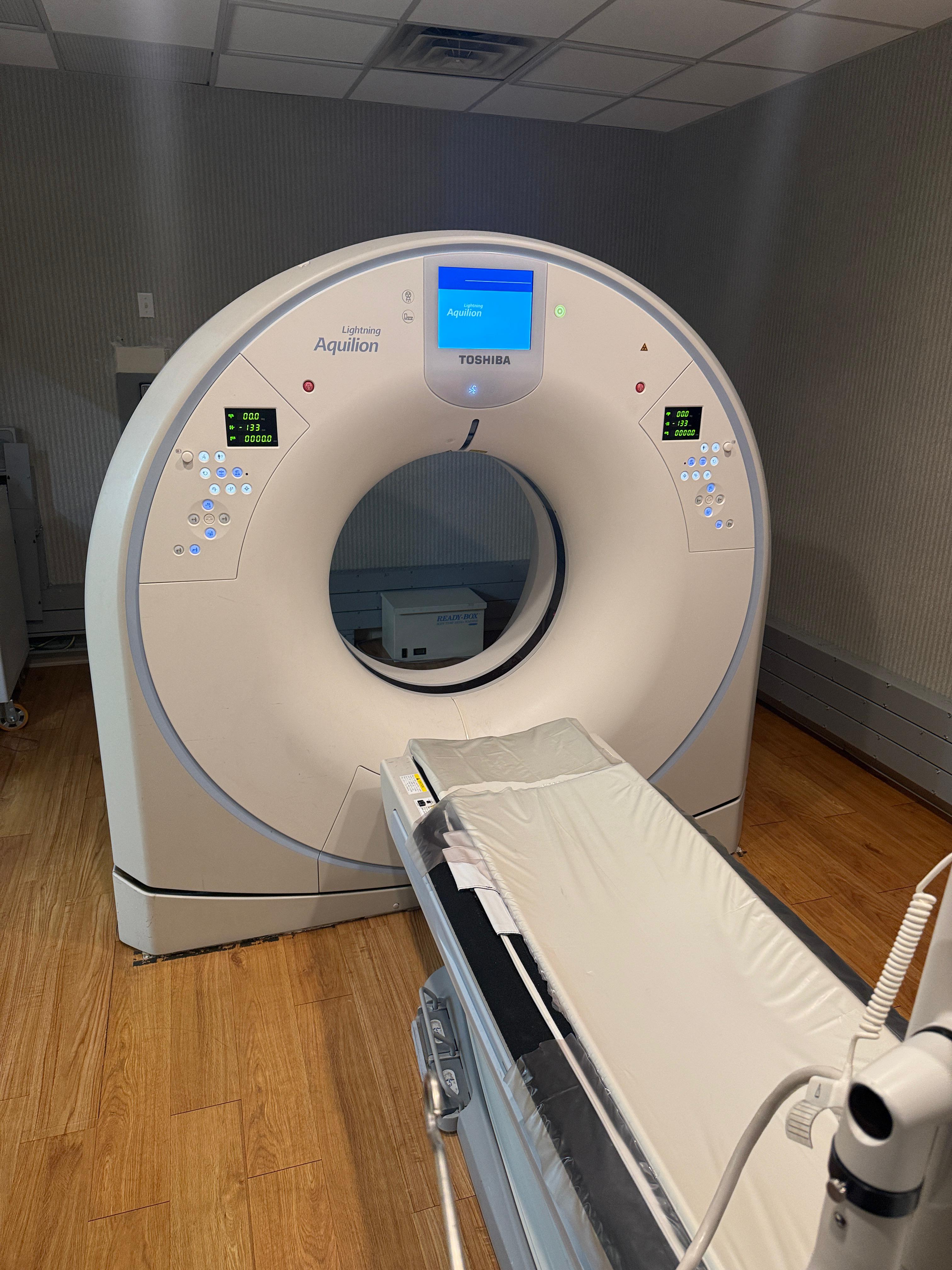 Toshiba Aquilion Lightning 16 slice CT Scanner