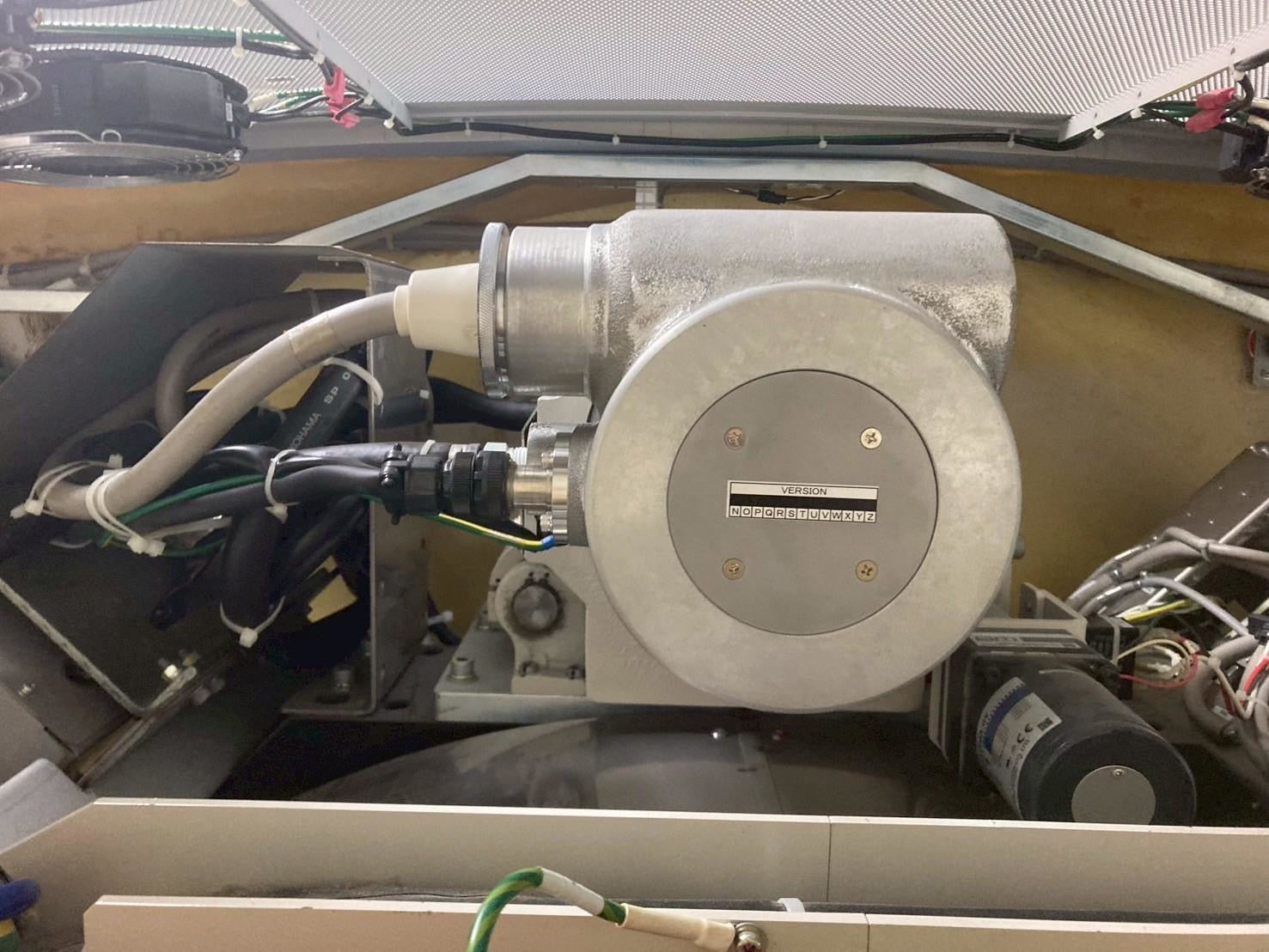 Hitachi Eclos 4 CT Scanner