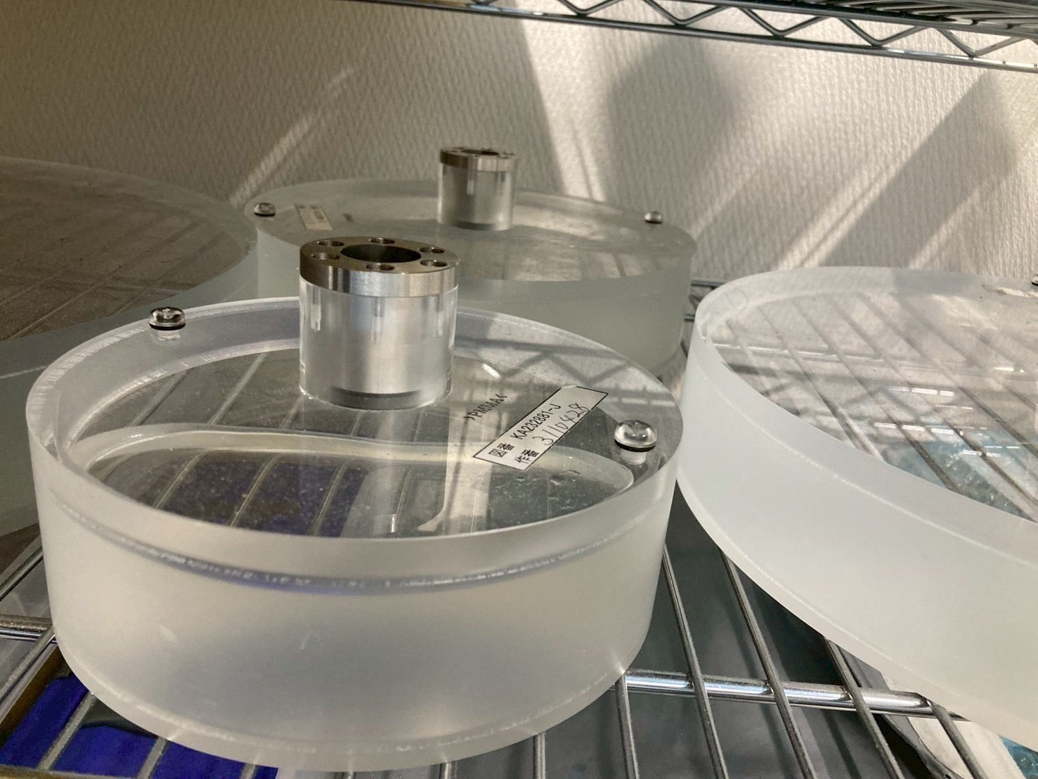 Hitachi Eclos 16 Slice CT Scanner