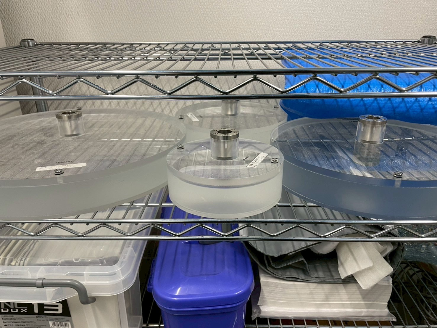 Hitachi Eclos 16 Slice CT Scanner