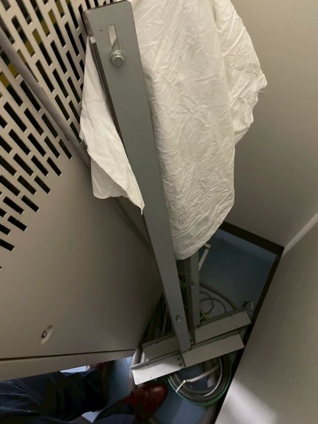 Hitachi Eclos 4 CT Scanner