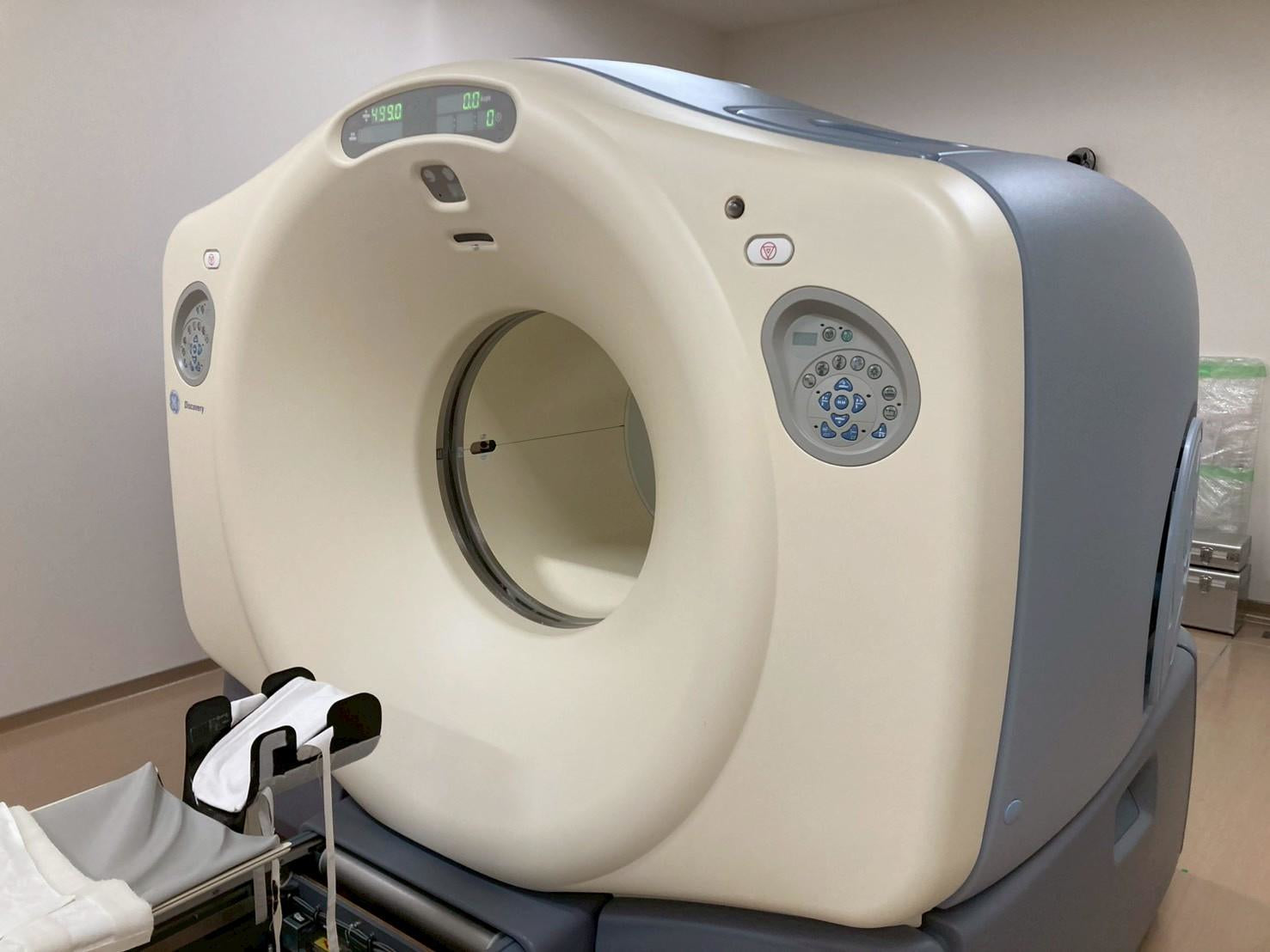 GE Discovery ST PetCT