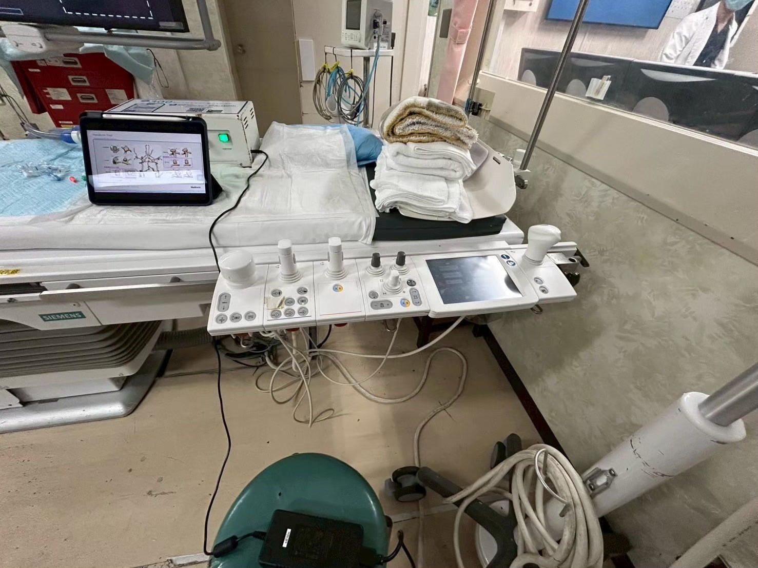 Siemens Artis Q BA Twin Biplane Angiography System
