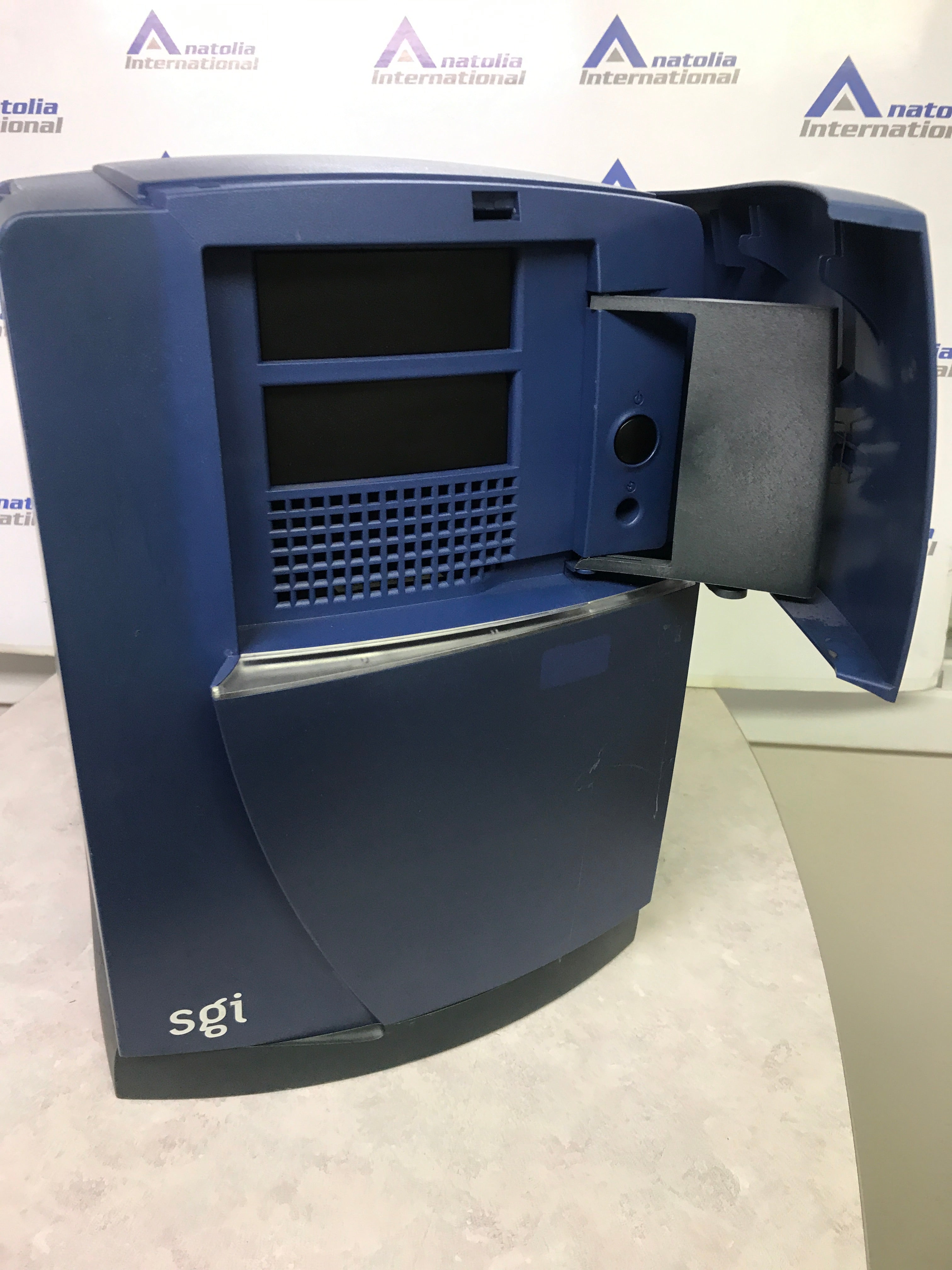 SGI Silicon Graphics Octane2 CMNB015ANG360 For GE MRI CT SGI Silicon Graphics Octane2 CMNB015ANG360 For GE MRI CT