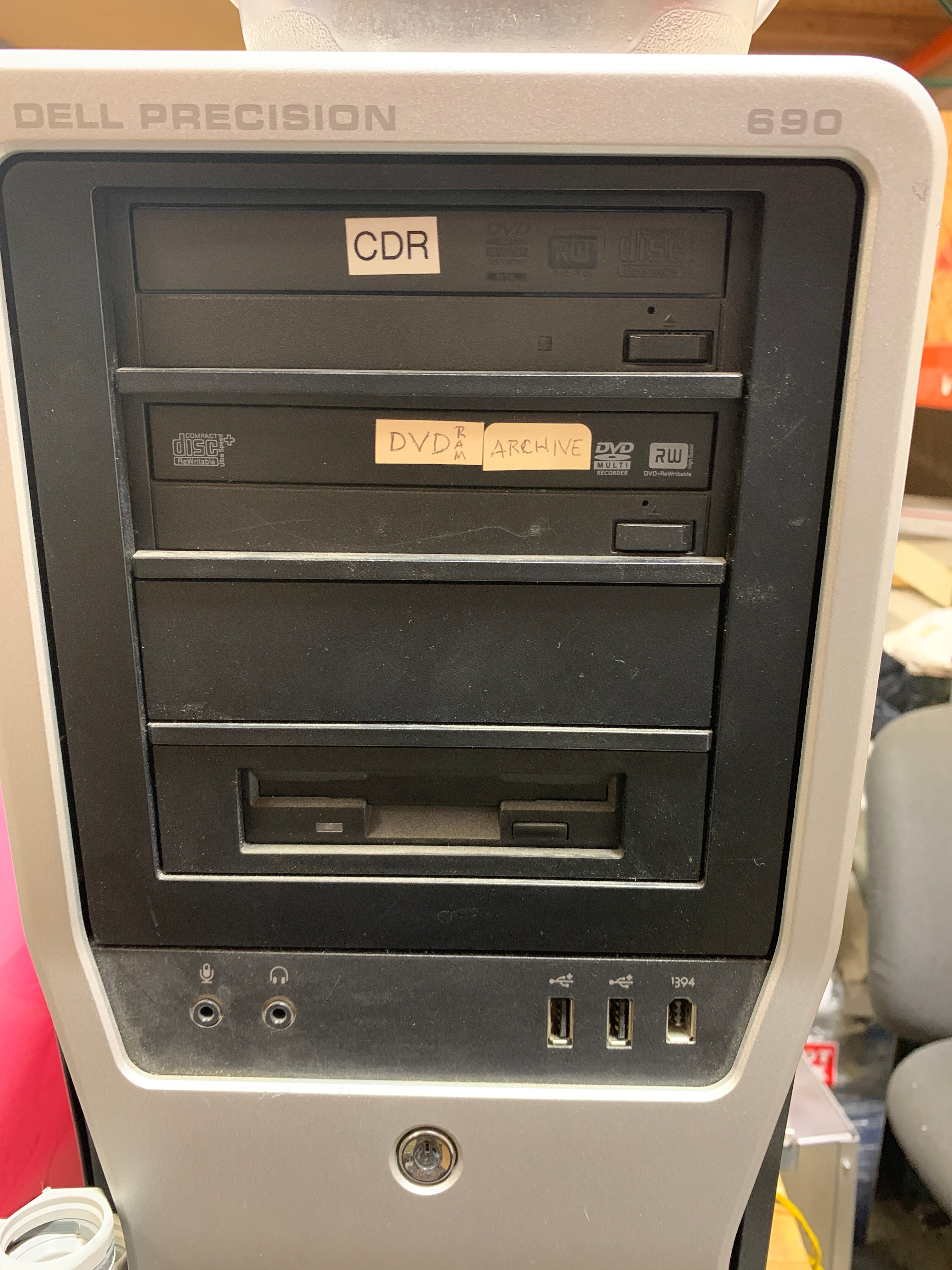 455011502451 host computer