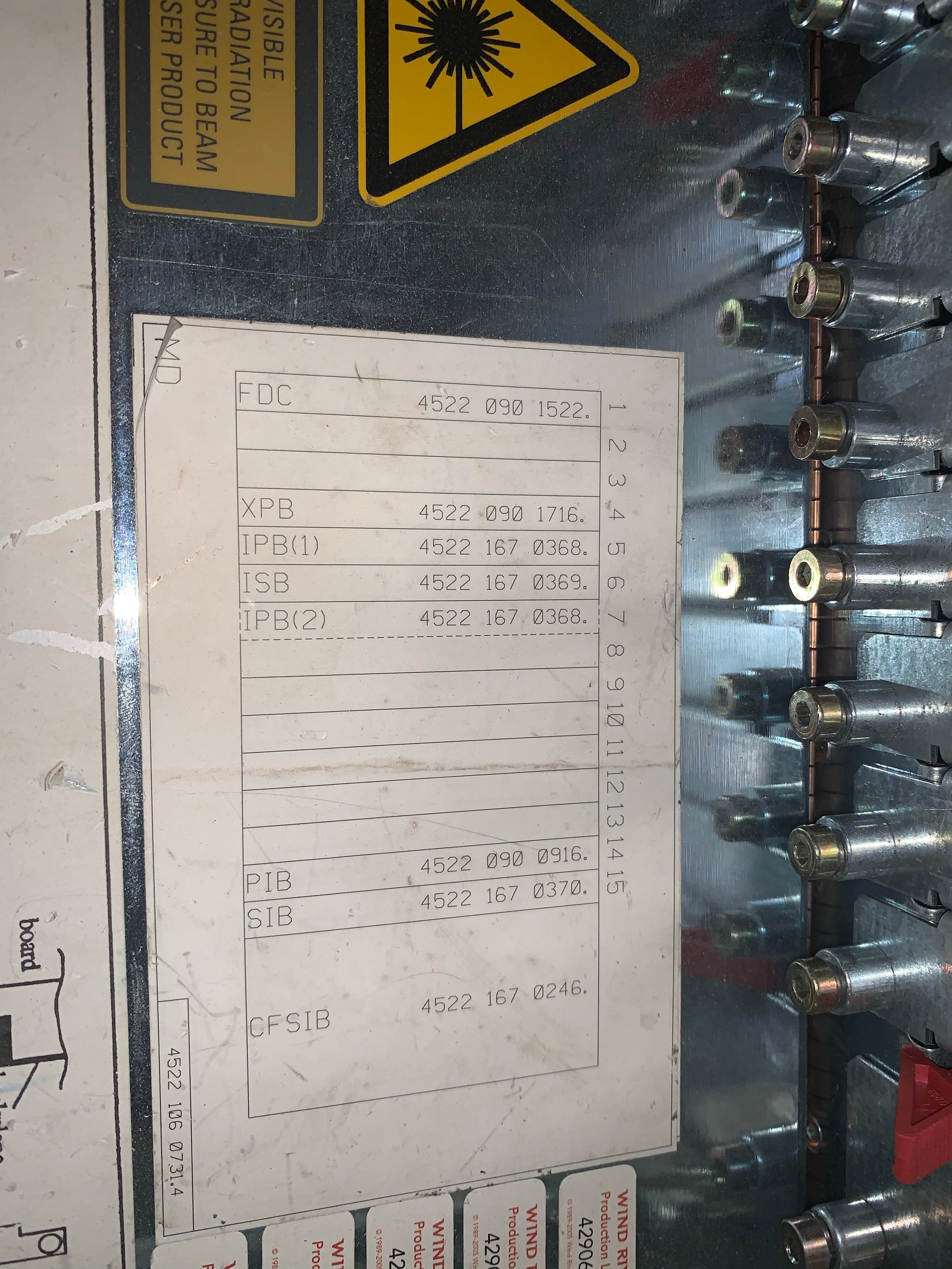 989601040441 M Cabinet Philips Allura XPER FD20