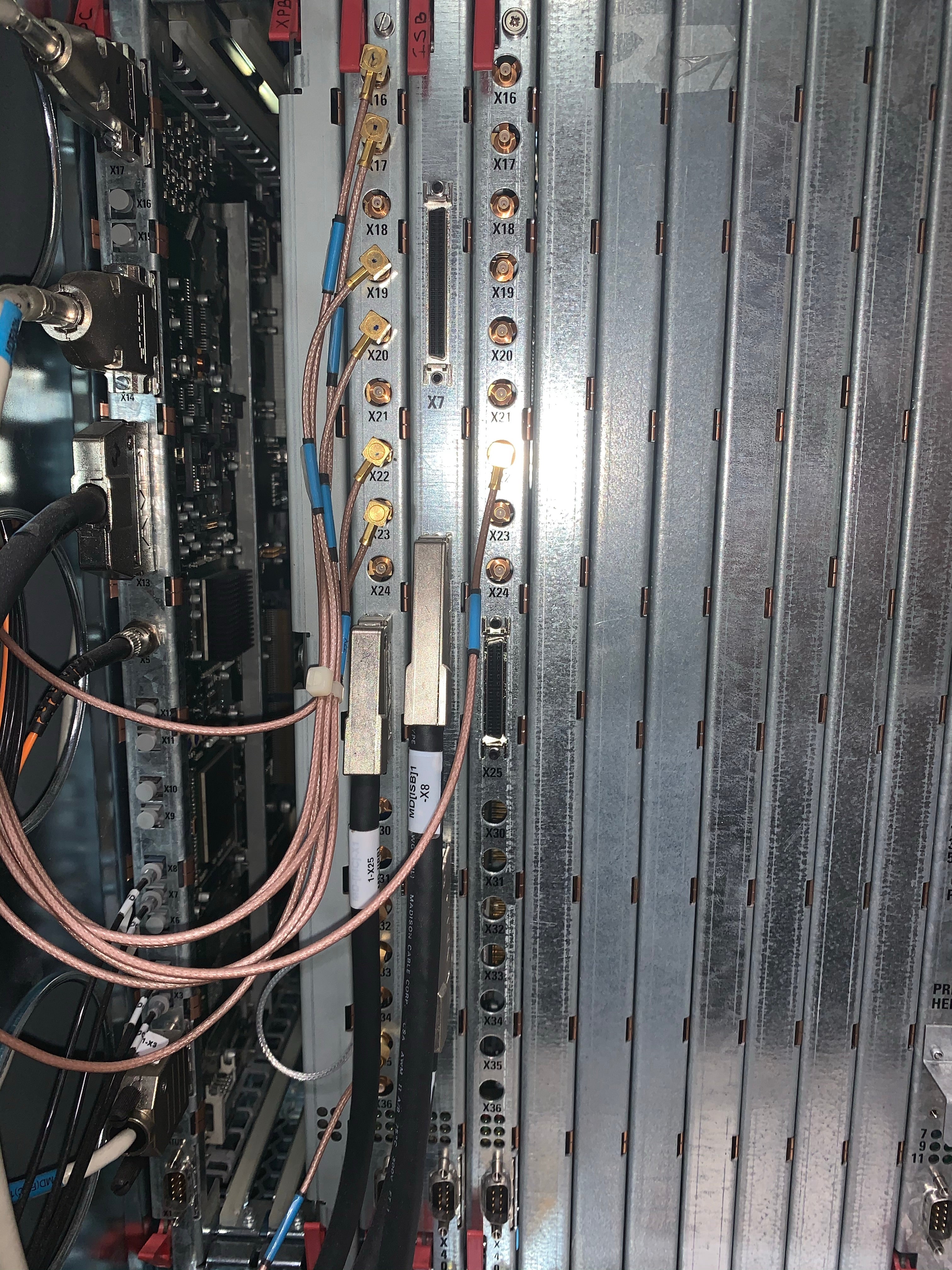 989601040441 M Cabinet Philips Allura XPER FD20